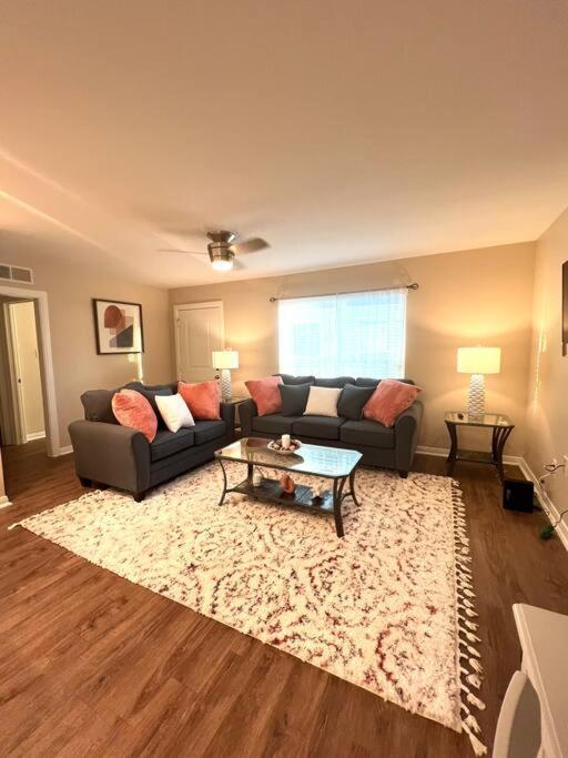 Lovely 2 Bedroom/2 Bath Houston, Heights/Galleria Exterior photo